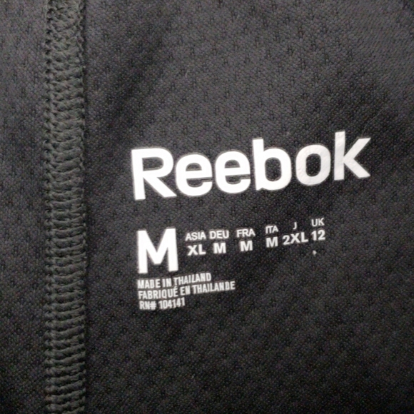 ❤ADIDAS AND REEBOK WOMENS SHORTS/ACTIVEWEAR, med - Picture 3 of 4